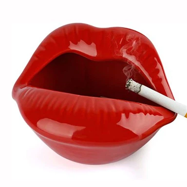 Lūpų formos keraminė cigarų peleninė